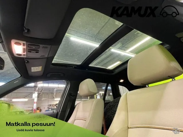 BMW X1 A E84 SAV / Juuri tullut / Panoraama / Prof.navi / Co Image 5